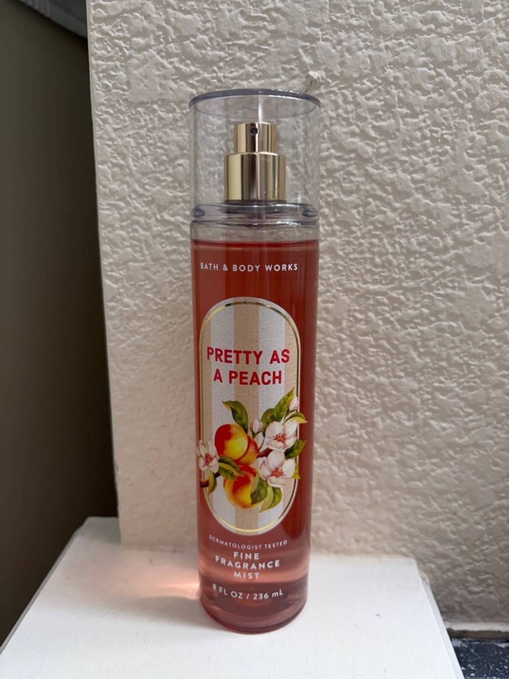 Bath & Body Works Pretty As A Peach Fragrance Mist - Peach